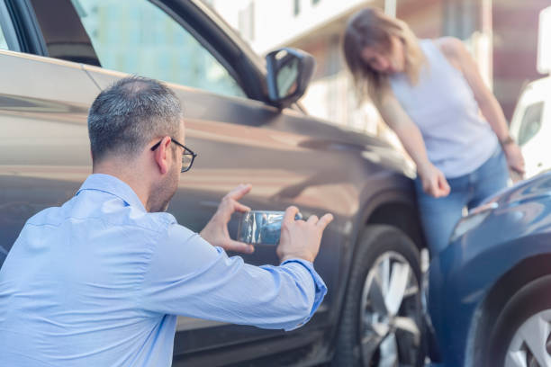 Professional Auto Insurance technician working in New Jersey, NJ